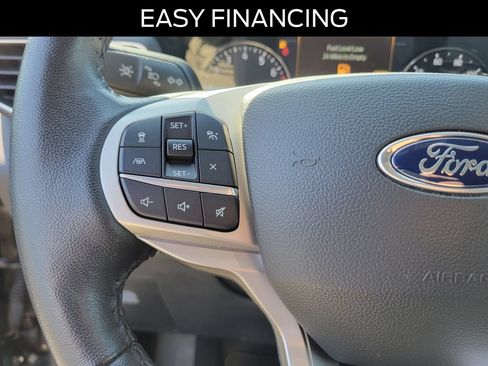 Certified 2022 Ford Explorer XLT w/ Equipment Group 202A AWD/4WD image 24