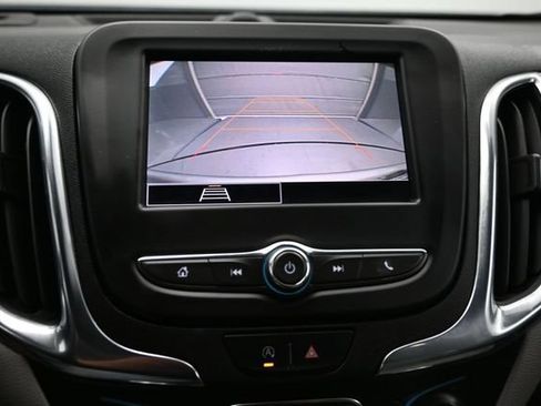 Used 2023 Chevrolet Equinox LT FWD image 22