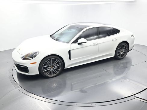 Certified 2023 Porsche Panamera Platinum Edition RWD image 31