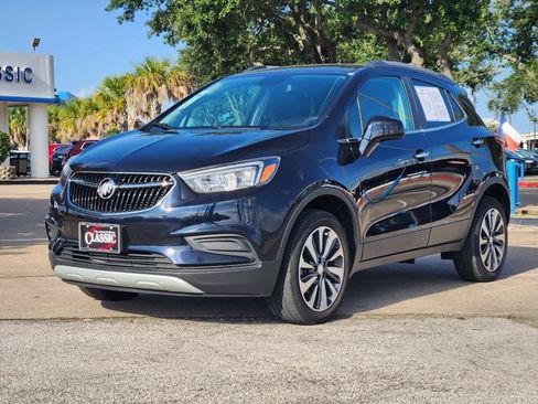 Used 2022 Buick Encore Preferred w/ Safety Package AWD/4WD image 3