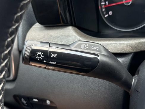 Used 2023 Kia Sorento S w/ Panoramic Sunroof Package AWD/4WD image 27