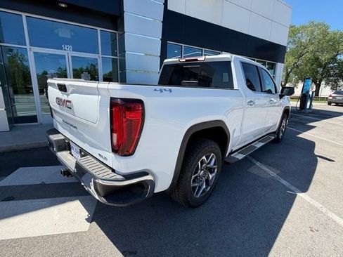 New 2026 GMC Sierra 1500 SLT AWD/4WD image 4