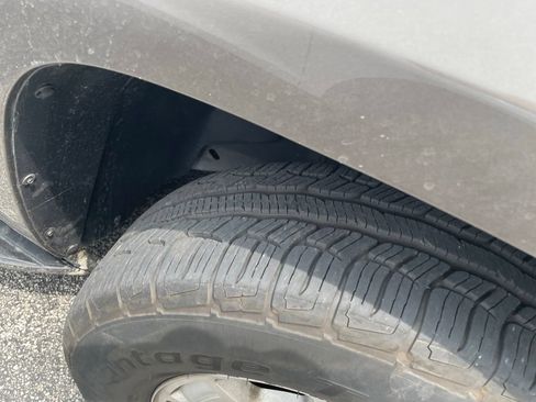Used 2014 Chevrolet Tahoe LT w/ Luxury Package AWD/4WD image 6