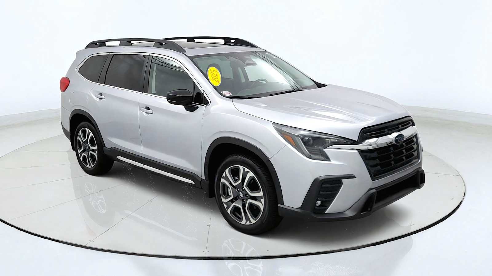Certified 2025 Subaru Ascent Limited AWD/4WD image 1