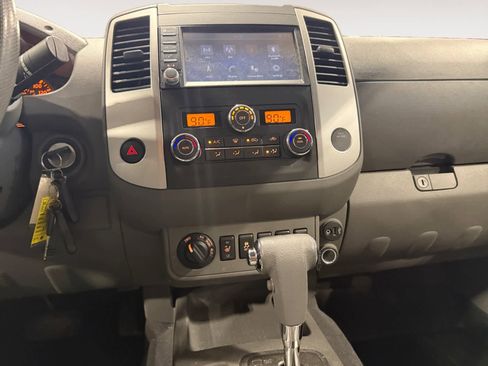 Used 2019 Nissan Frontier SV w/ Value Truck Package image 12