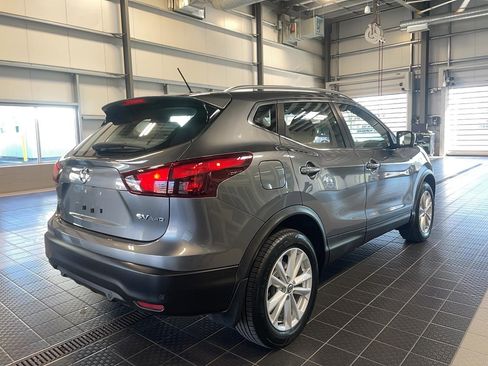 Used 2019 Nissan Rogue Sport SV w/ Technology Package image 19
