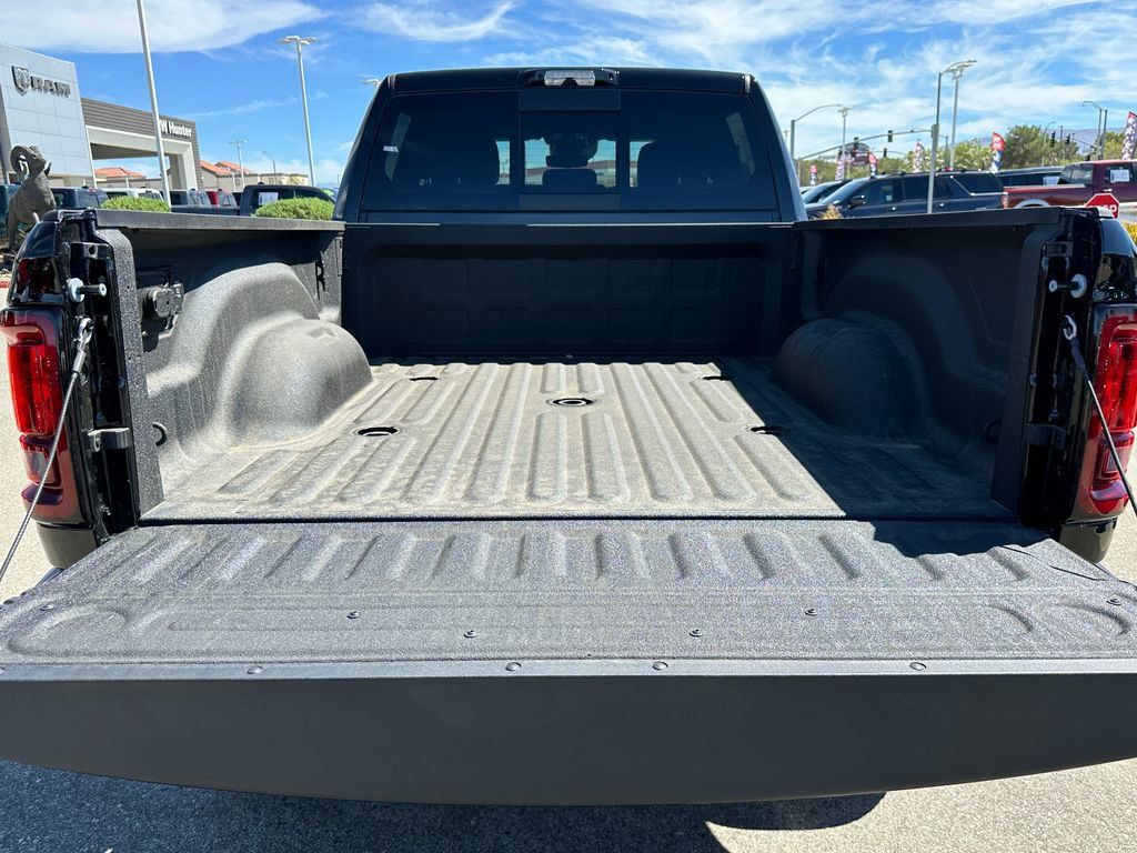 New 2026 RAM 2500 Tradesman AWD/4WD image 19