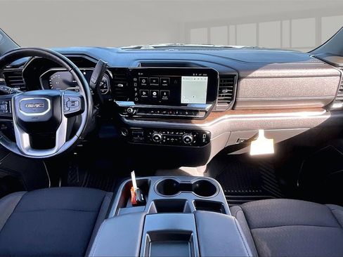 Used 2022 GMC Sierra 1500 Elevation w/ X31 Off-Road Package image 16