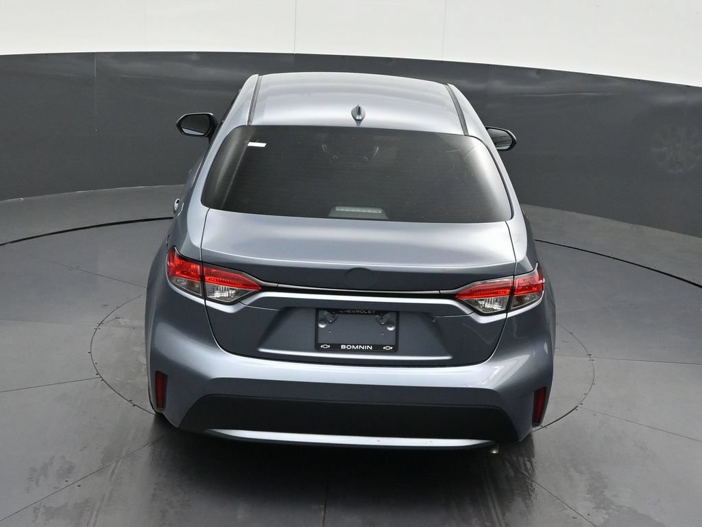 Used 2020 Toyota Corolla LE FWD image 19