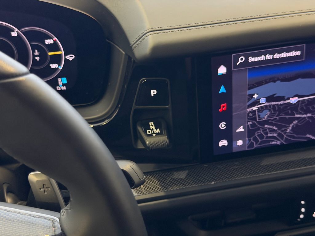 Certified 2025 Porsche Cayenne Turbo GT AWD/4WD image 19