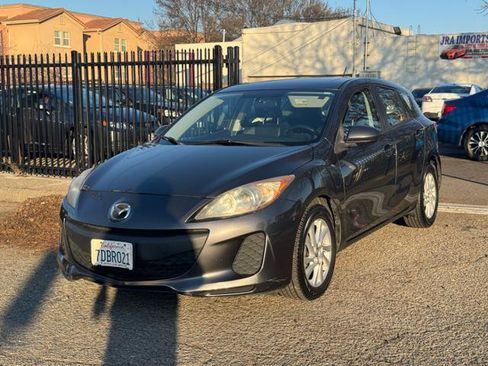 Used 2013 MAZDA MAZDA3 i Grand Touring image 1