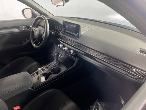 Used 2023 Honda Civic Sport image 26