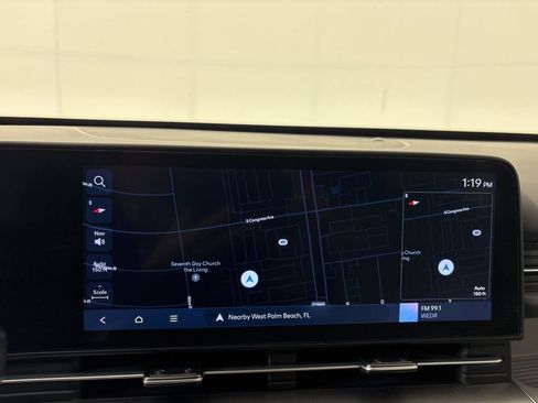 Certified 2025 Hyundai Kona SEL image 29