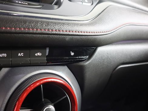 Used 2021 Chevrolet Blazer RS image 50