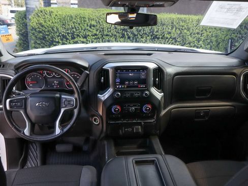 Used 2022 Chevrolet Silverado 1500 LT Trail Boss w/ Bed Protection Package AWD/4WD image 32