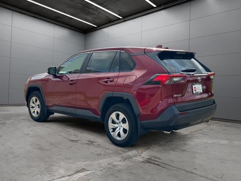Certified 2023 Toyota RAV4 LE AWD/4WD image 3