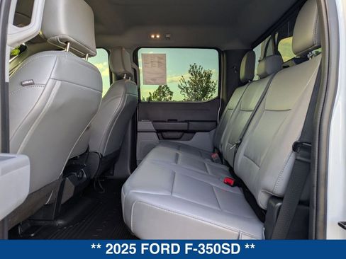 Used 2025 Ford F350 XL w/ XL Chrome Package image 14