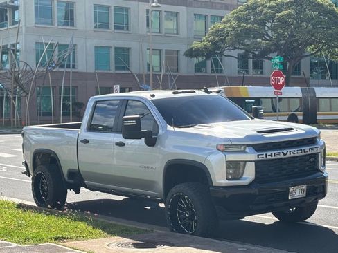Used 2022 Chevrolet Silverado 2500 Custom RWD image 6