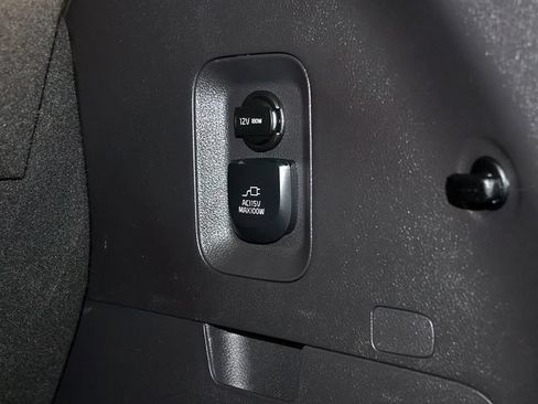 Used 2022 Kia Carnival SX FWD image 33