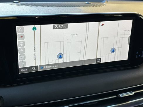 Used 2024 Hyundai Palisade Calligraphy image 23