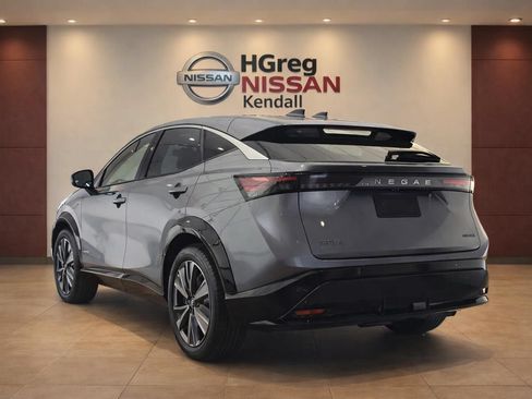 Used 2023 Nissan Ariya FWD image 4