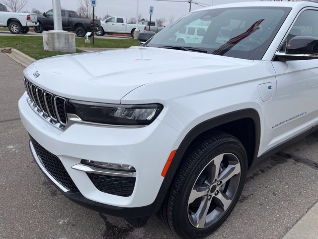 New 2024 Jeep Grand Cherokee Limited 4xe AWD/4WD image 1