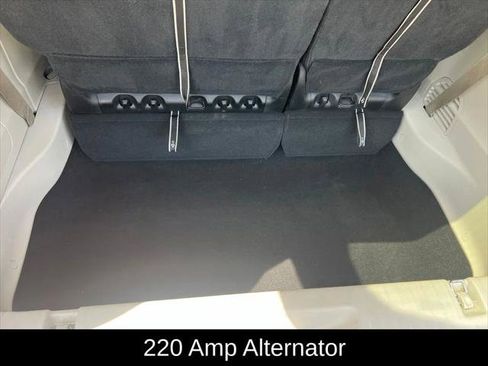 Certified 2021 Chrysler Pacifica Touring-L w/ Uconnect Theater Family Group FWD image 13