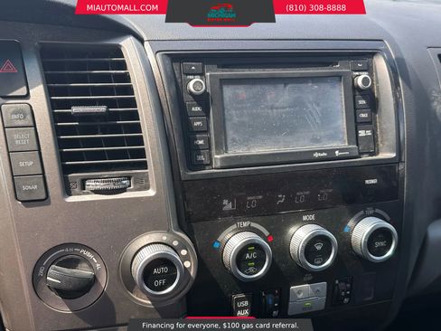 Used 2015 Toyota Sequoia Platinum image 15