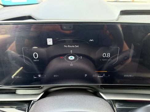 Used 2025 Kia Carnival SX Prestige FWD image 19