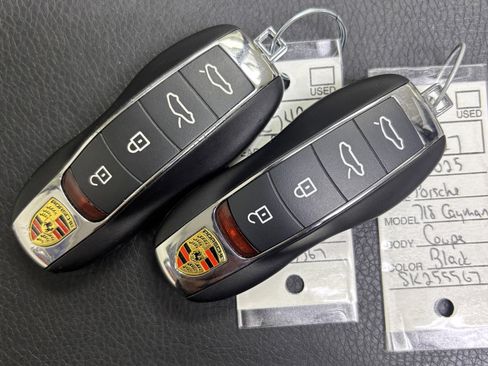 Used 2025 Porsche 718 Cayman image 50