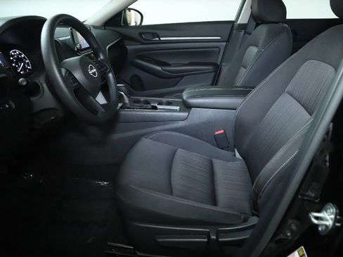 Used 2023 Nissan Altima 2.5 S FWD image 18