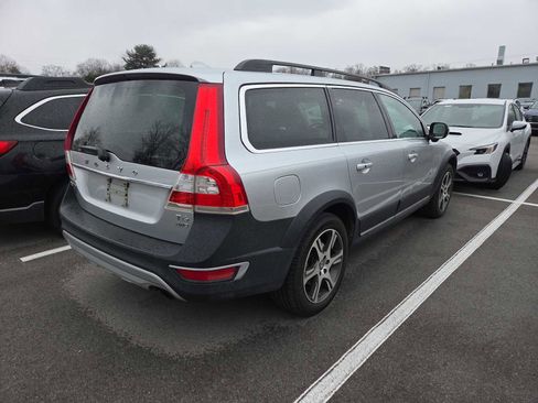 Used 2014 Volvo XC70 T6 image 5