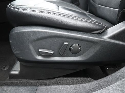 Certified 2019 Ford Explorer Limited FWD image 11