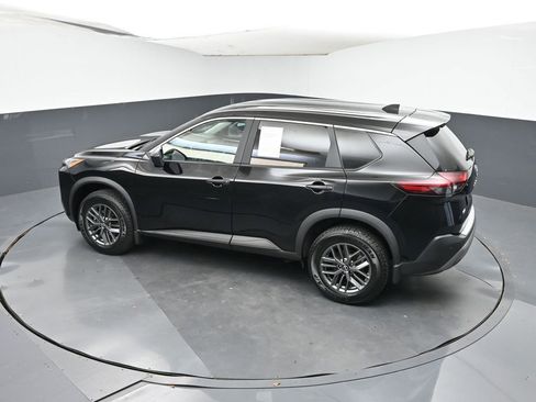 Used 2023 Nissan Rogue S image 34