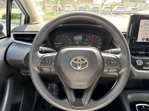 Used 2023 Toyota Corolla LE w/ LE Convenience Package FWD image 48