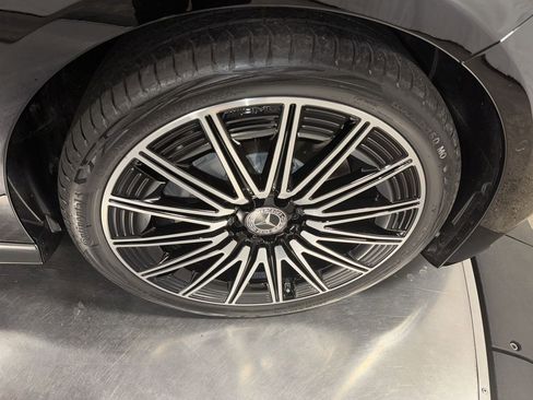 Used 2024 Mercedes-Benz CLE 300 4MATIC Cabriolet image 14