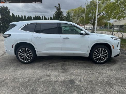 New 2026 Buick Enclave Avenir w/ Super Cruise Package AWD/4WD image 10