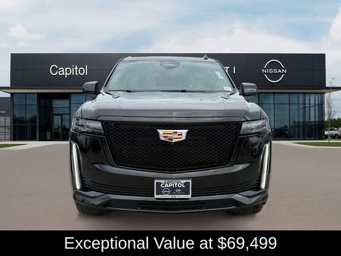 Used 2023 Cadillac Escalade Sport image 2