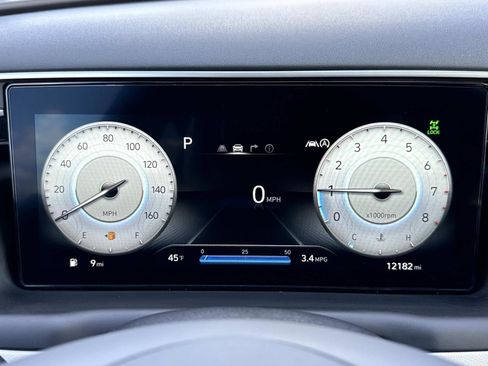 Used 2023 Hyundai Tucson Limited image 12