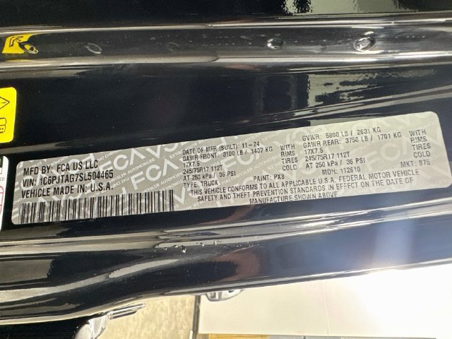 Used 2025 Jeep Gladiator Sport AWD/4WD image 37