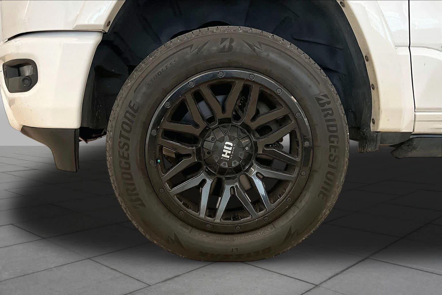 Used 2021 RAM 1500 Limited AWD/4WD image 9