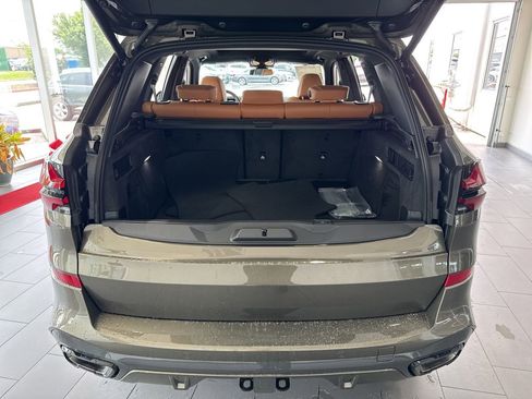 New 2026 BMW X5 xDrive40i w/ M Sport Package AWD/4WD image 9