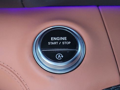 Certified 2023 Mercedes-Benz SL 63 AMG 4MATIC image 31