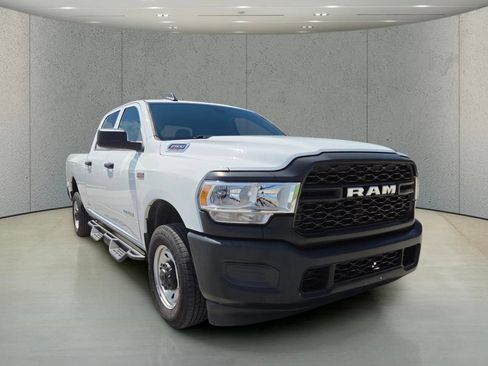 Used 2019 RAM 2500 Tradesman RWD image 13