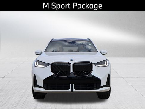 Used 2026 BMW X3 xDrive30i w/ Premium Package AWD/4WD image 3