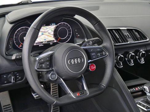 Used 2022 Audi R8 V10 RWD image 15