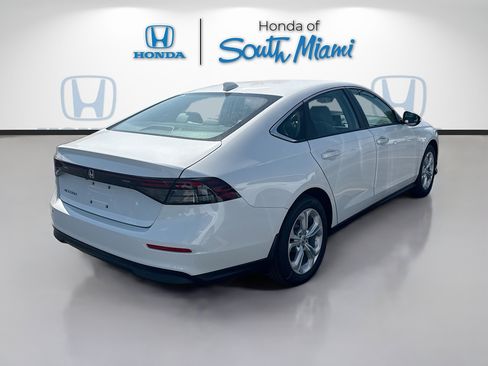 New 2026 Honda Accord LX image 7