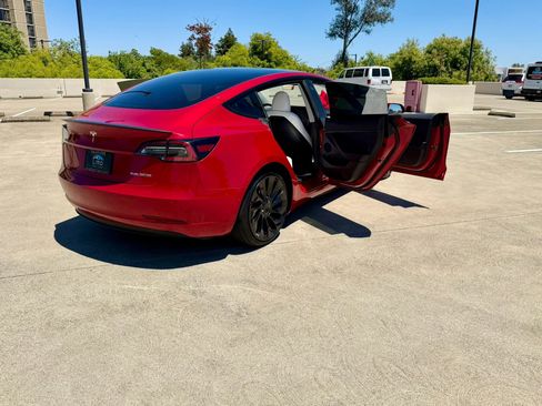 Used 2021 Tesla Model 3 Performance AWD/4WD image 52
