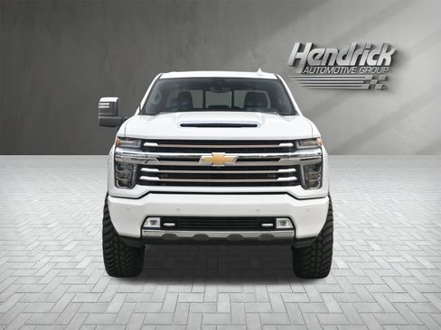 Used 2020 Chevrolet Silverado 2500 High Country image 5