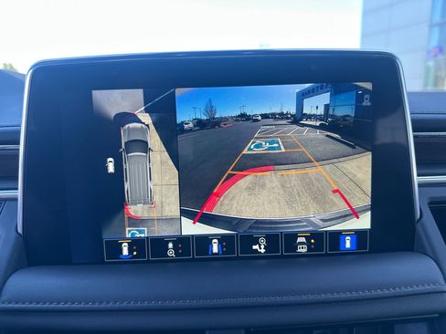 Used 2023 Chevrolet Tahoe High Country w/ Premium Package image 20